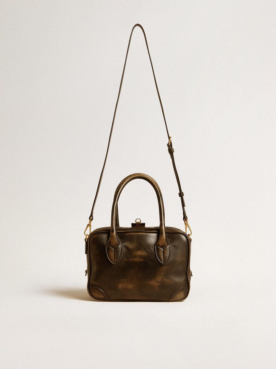 Vita Bag aus schwarzem Distressed-Leder mit goldfarbenen