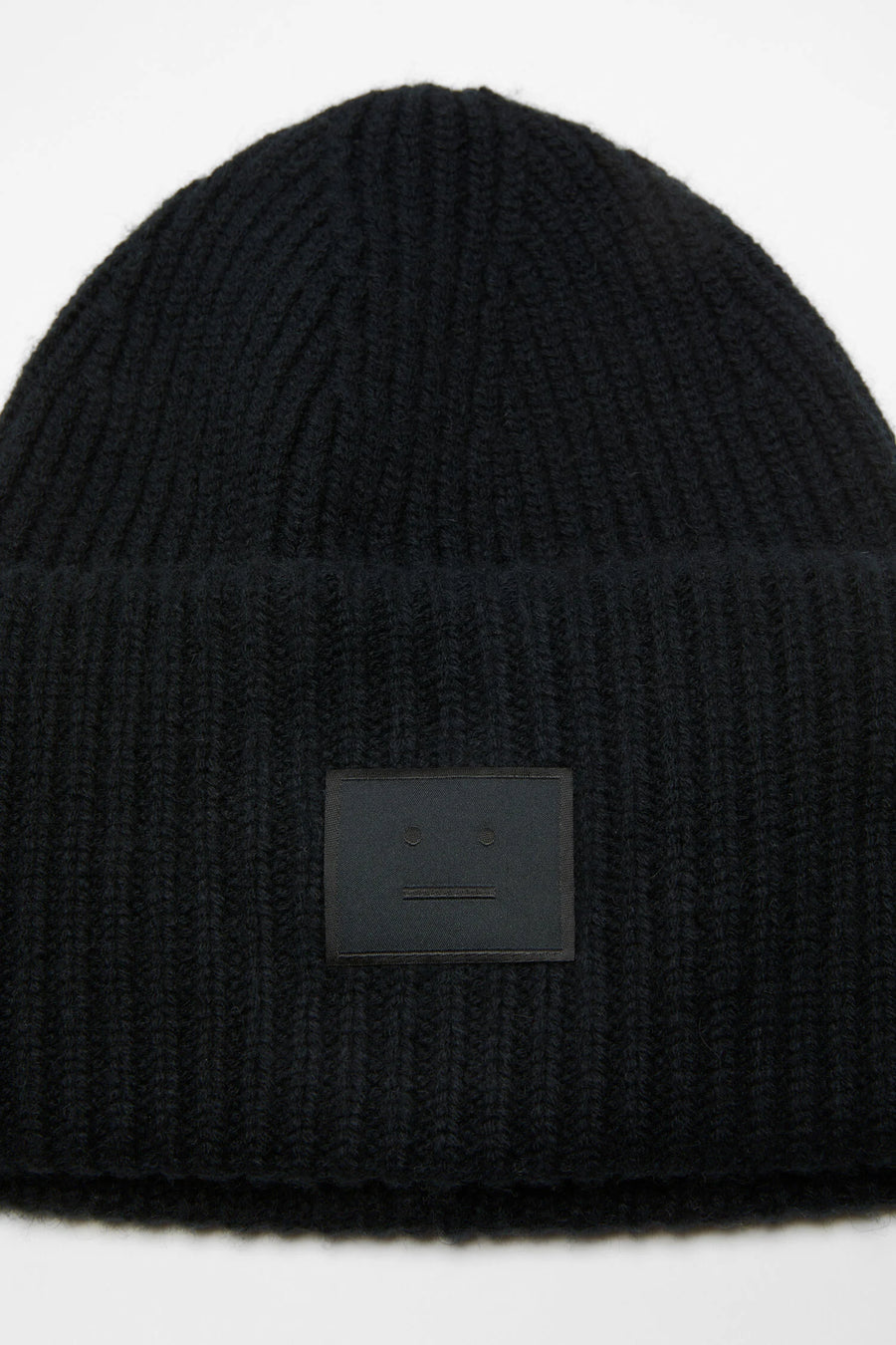 Large Face Logo Beanie – Yak Black
